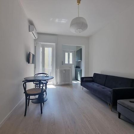 Milan New Apartment In Lively Central Area Ngoại thất bức ảnh