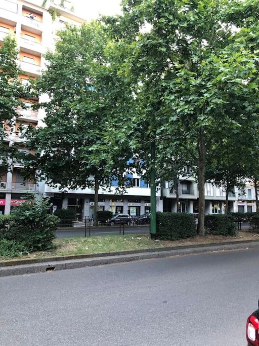 Milan New Apartment In Lively Central Area Ngoại thất bức ảnh